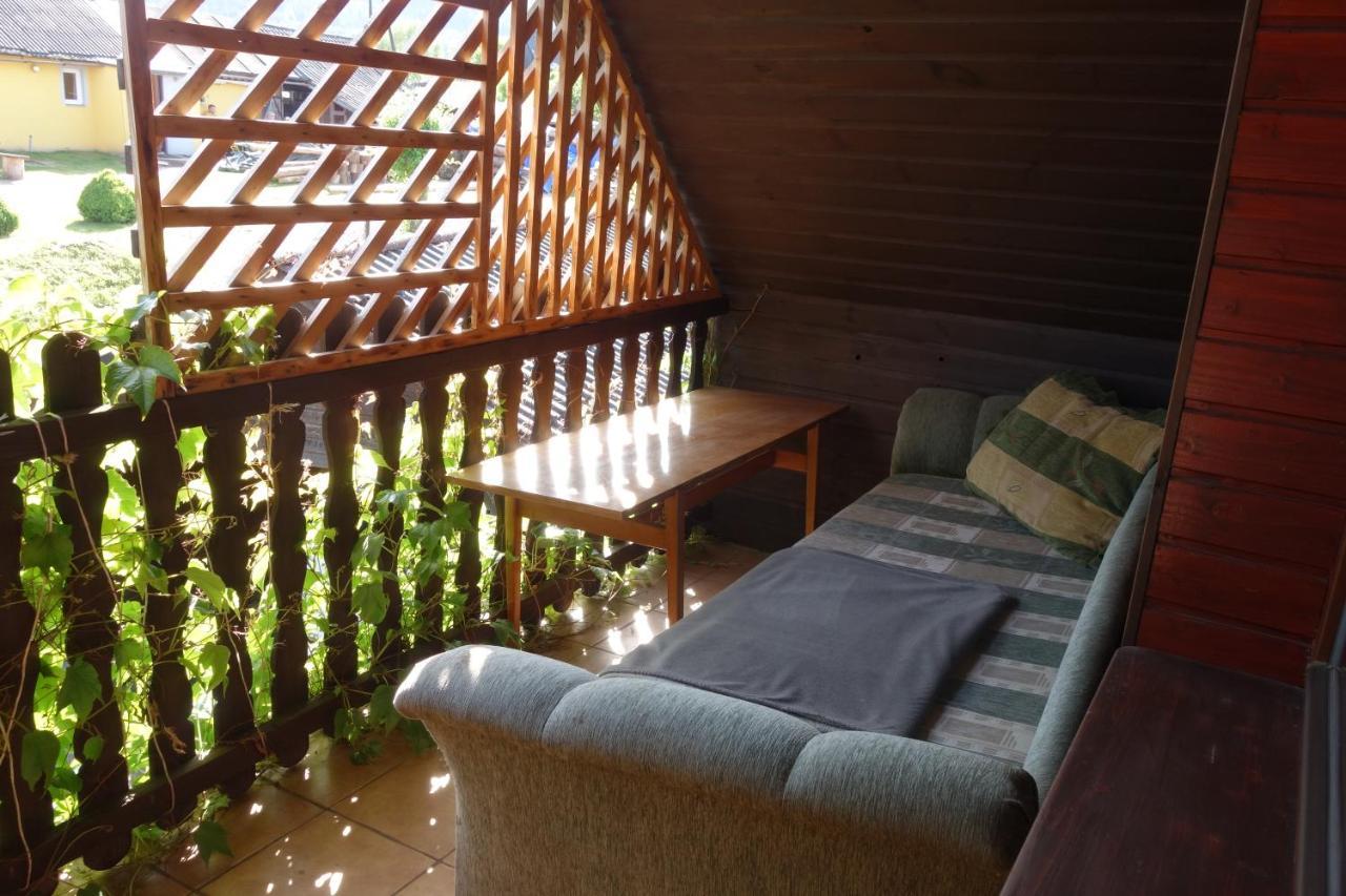 Pod Lipou Hotell Dolní Brusnice Exteriör bild